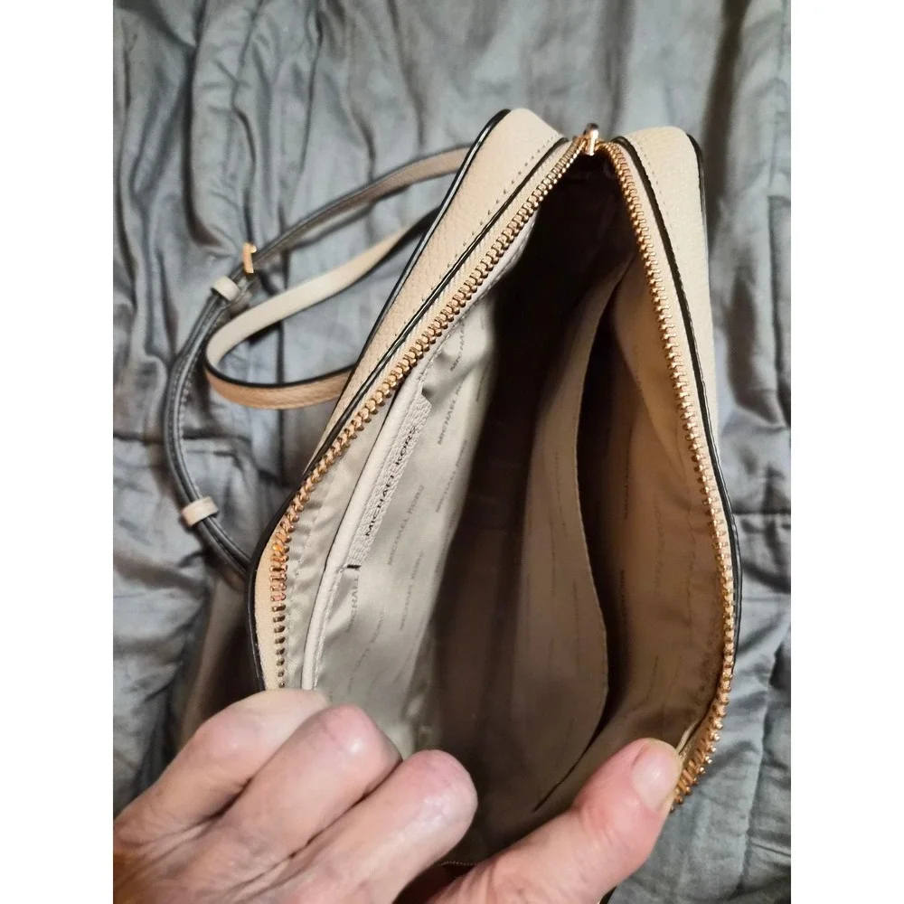 Michael Kors Jet Set EW Floral Applique Crossbody Bag Pink Beige Rose Gold - Picture 11 of 12